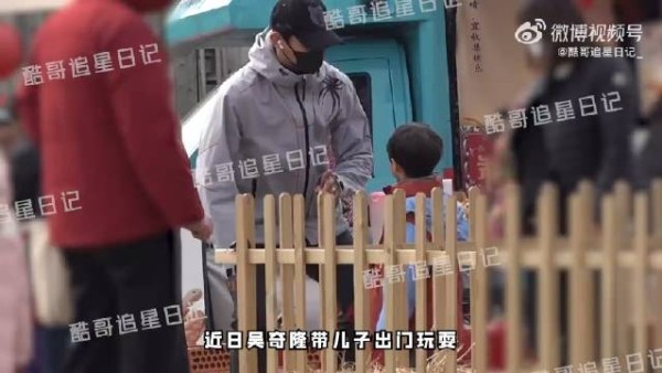 刘诗诗吴奇隆儿子近照曝光,步步4岁了长大了很多