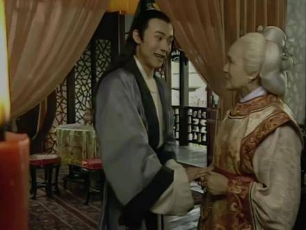 齐天磊匠心独运,策划了一场精彩的表演,旨在揭露柯世昭的真实嘴脸