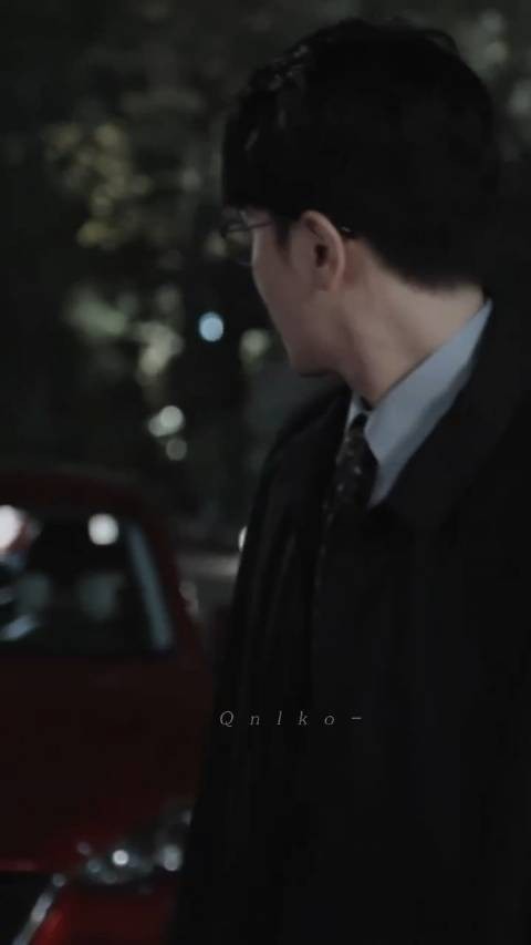 今日收官,彭冠英微博告别玫瑰的故事~ 原来真的有人把回忆谈的比恋爱还长…