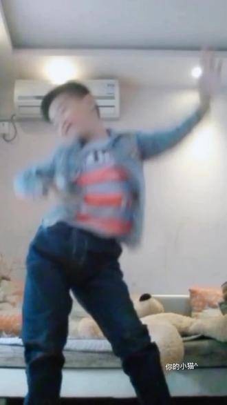 我必将如日中天,照亮半边天宇的张函瑞四世歌喉之首 张函瑞