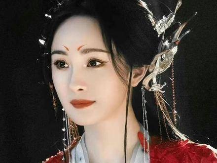 涂山红红英勇救夫:即使受伤也要守护的那个人