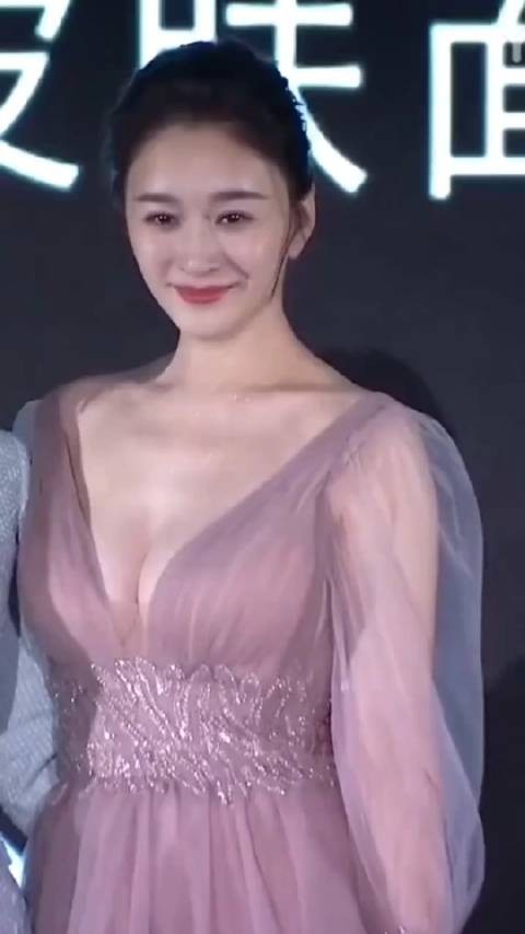 李小冉 这谁顶得住啊