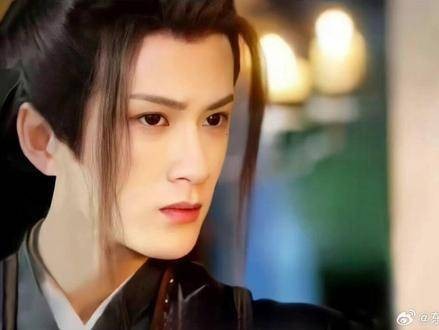 最喜欢的台词之一:“谁给你的胆子,欺君罔上!”