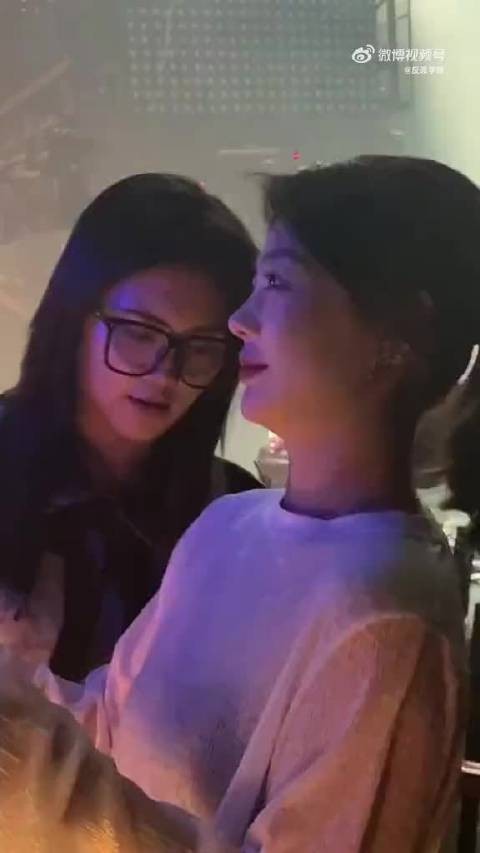 好清纯的小阿姨,初吻应该还在吧