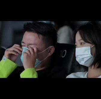 电影《浴火之路》长大后才明白,父母从未真正为自己而活,等我领悟时,我也失去了为自己而活的机会