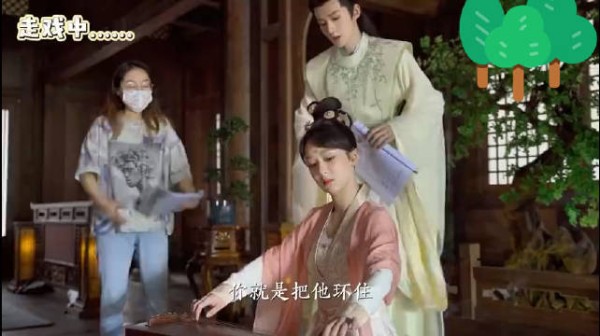 谁说涂山璟的胳膊不够长,小夭主动一下这不就完美了吗