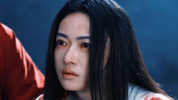 他比谁都清楚她有多顽强,因为她是他亲手培养的死士!