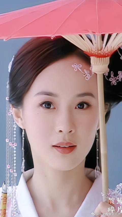 这么漂亮居然是女鬼,小时候被秋容惊艳了好久 | 霍思燕