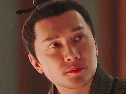 顾廷烨终于等到明兰对他发火了,这让他乐开了花,夫妻俩的甜蜜日常