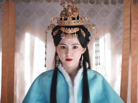 公主真是太可爱了,虽然胆小却依然勇敢地保护眉林, 被春花焰深深打动