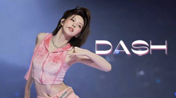 新生代女团 NMIXX 裴真率BAE直拍, 真的是活力十足满满的小姐姐