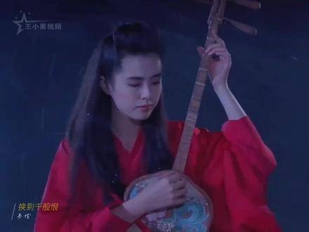 在光影交织的往日岁月中,王祖贤的每一次回首,都宛如跨越了千年的时光…