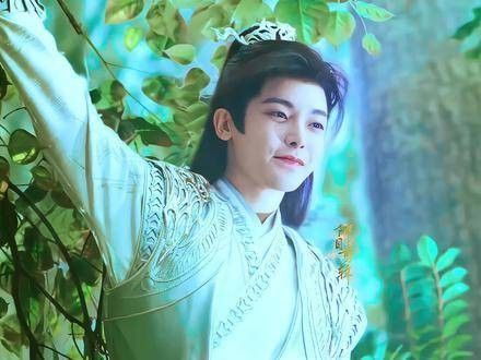 北离的水土格外滋养人!百里东君年轻时也没想到会如此水灵……