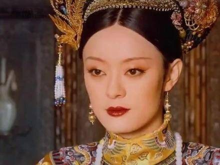 是甄嬛的精神延伸,这或许就是《甄嬛传》能持续火热的原因之一吧