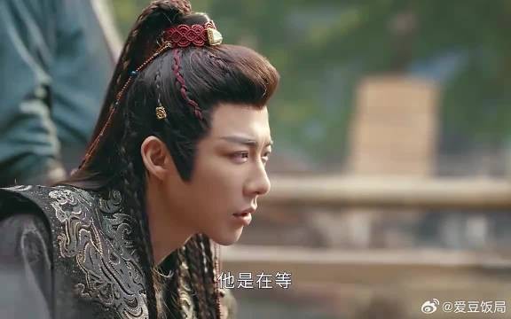 亲爱的师兄居然一直想要报复自己,这也太会伪装了