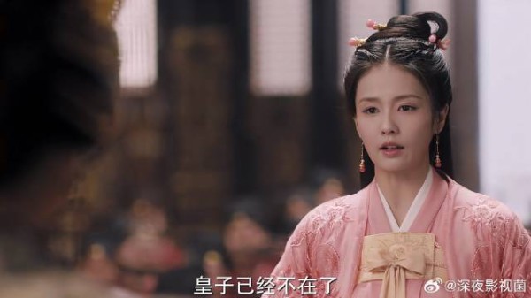 时宜上殿对峙太后,却早得到周生辰传信,一语震惊朝野