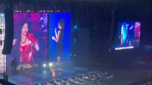 于文文演唱会惊喜连连,特邀嘉宾Twins倾情助阵…