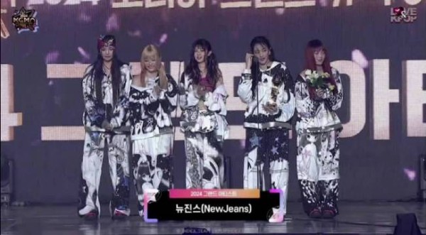 今晚2024 KGMA颁奖礼GRAND ARTIST:New Jeans,粗卡鲸妹!
