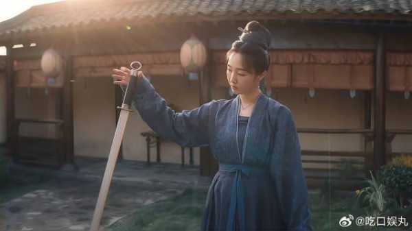 小混混班门弄斧,还想挑战温悦,不料惨遭人吊打