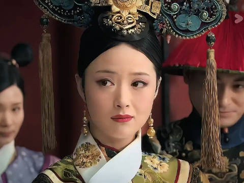 《甄嬛传》华妃恃宠而骄,唯认第一学历彰显傲气