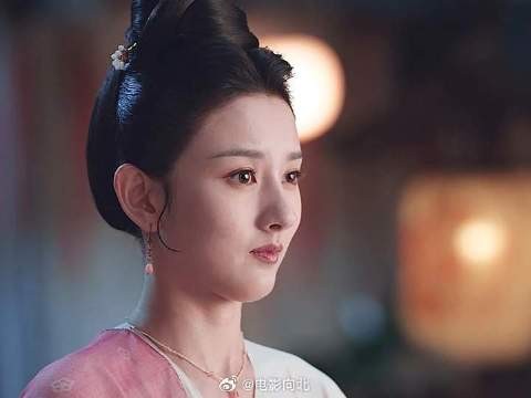 “这一吻,就是我给你的答案”