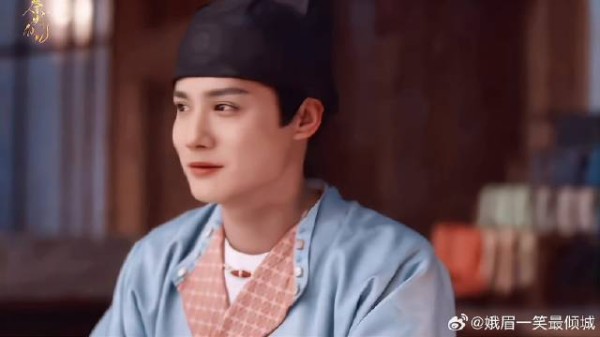《蜀锦人家》谭松韵郑业成 她退他进这简直比吻戏还暧昧啊,导演是会拍的