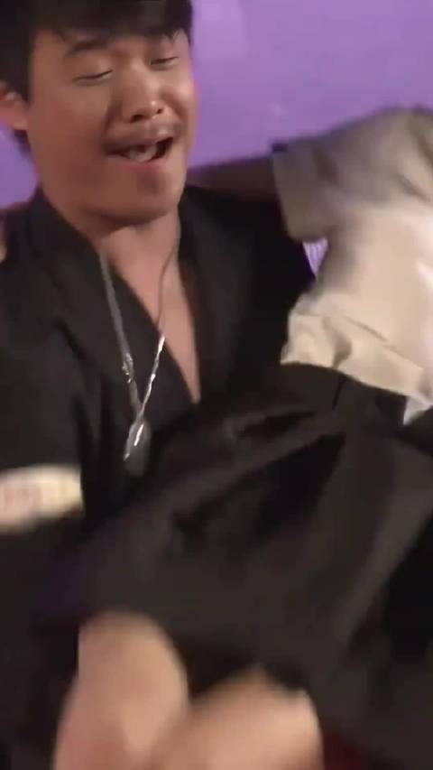 西域美女佟丽娅这身材太完美了吧