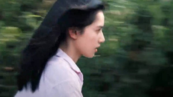 一笑感觉世界都亮了,一哭感觉心都软了