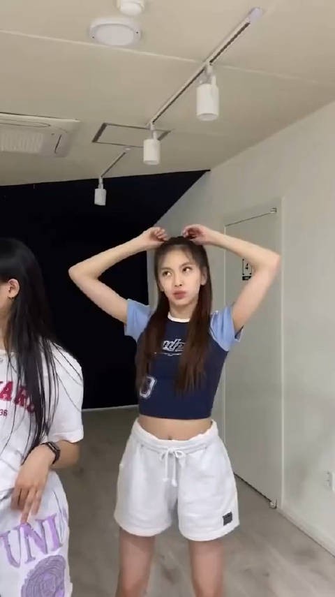 minji 惠仁出道前舞蹈视频