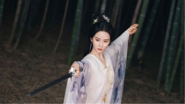 刘诗诗《淮水竹亭》高燃打戏原始帧释出，刀马旦含金量还在上升
