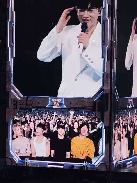 张杰演唱会误读张极名字,两人名字相似引趣事