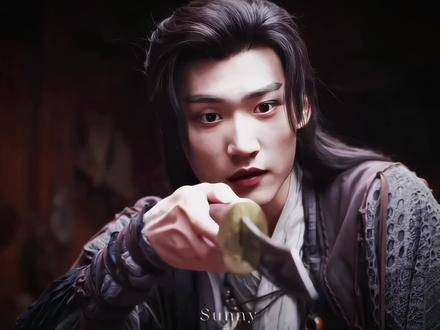 “咱们都不是什么好人，用不着唬我” 这句台词简直透着反派的味道，太带感了