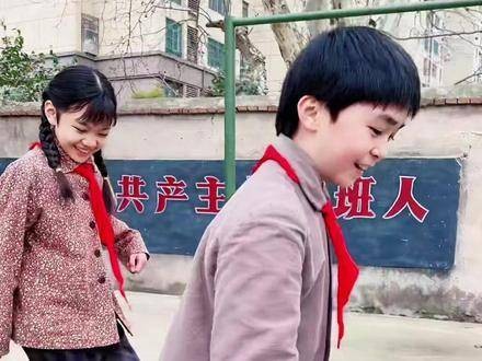 两小只也顺利完成拍摄啦!感谢《六姊妹》让小玹与小小夭再次相聚!