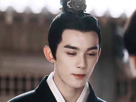 凌不疑玉树临风吴磊古偶男神