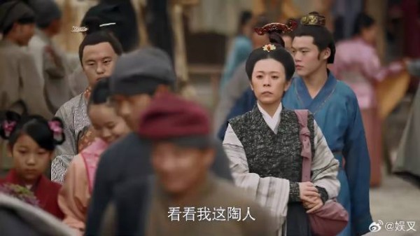 玳瑁姑姑上街买东西,竟意外发现芈月的旧爱