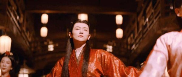 魏俨身穿红衣舞蹈,宛如天仙下凡啊