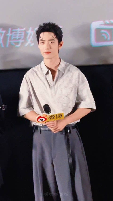 水光肌藏海 光顾着看脸了根本没听见在说什么 肖战