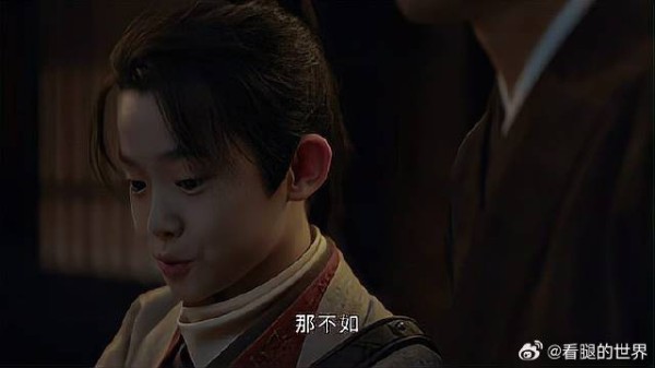 少主从小堪舆天赋过人,竟在家挖了隧道,通往各各房间