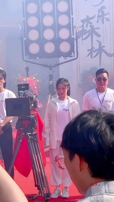 kiki许佳琪,太美了今天
