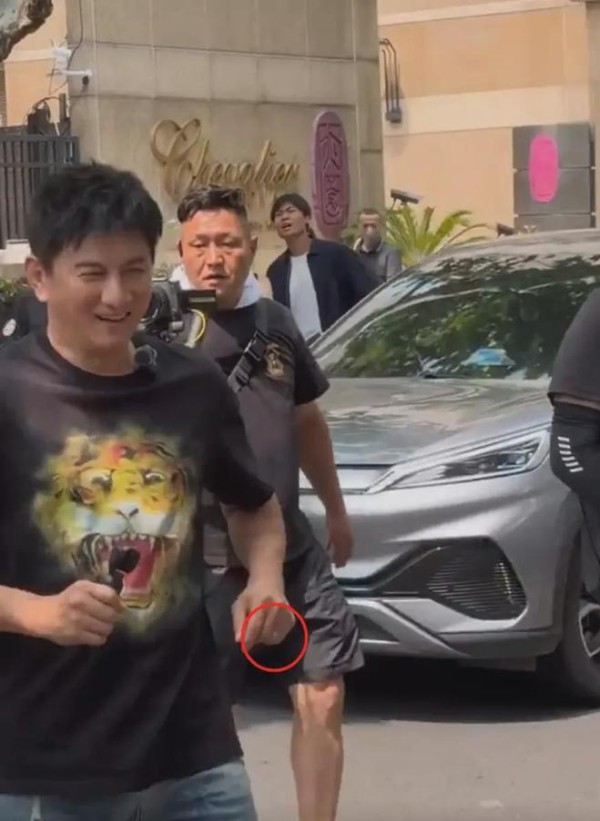 吴奇隆戴戒指引爆热搜：这一次，我们站刘诗诗！