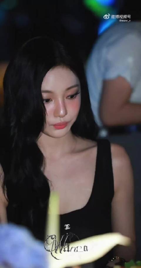 宁艺卓vogue晚宴上太美了！
