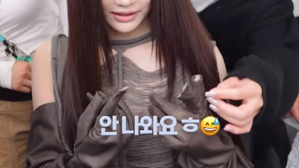 因为手小所以手套有孔手也出不来，怎么这么好笑