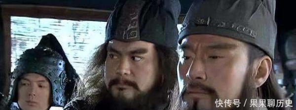 三国演义中武艺无敌的吕布，正史中是如何记载的？说出来别不信