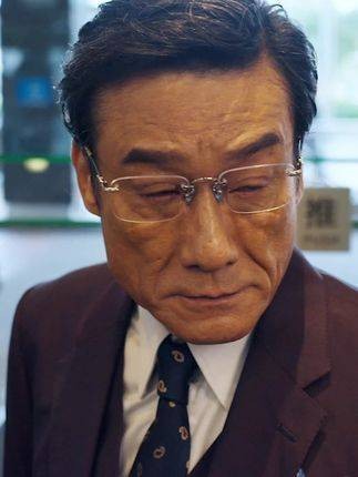 贼王Daddy梁家辉与他的犯罪天才养子们,面对成龙的对手呈上史诗级加强版故事