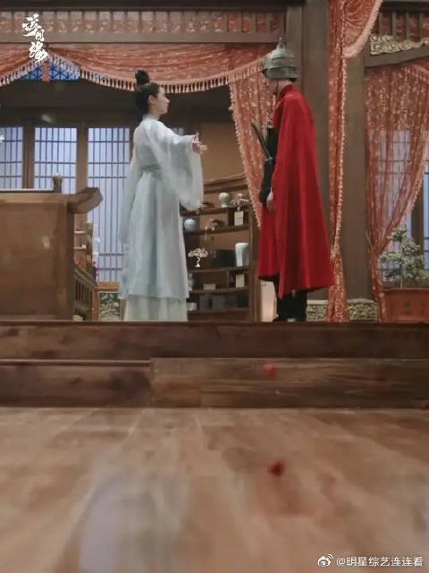 曾经多么高傲又冷静的一个人啊,却在这一刻真真切切的感受到了慌乱