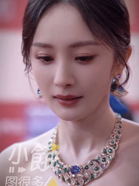 杨幂怼脸视频曝光,水灵灵向你跑来