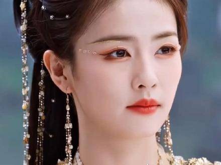 花如月重返宗门受敬仰,青阳曲星蛮待之如昔