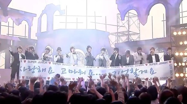 十六年前的今天(090620)，SuperJunior 带来的现场舞台