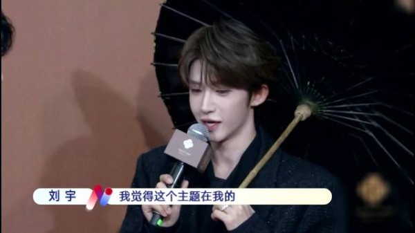 上海电影节星光璀璨,靳东段奕宏刘诗诗等明星展现东方美学