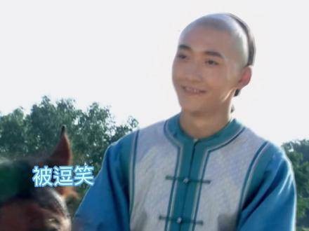 我早已向你表白过,在每一次注视你的眼神中